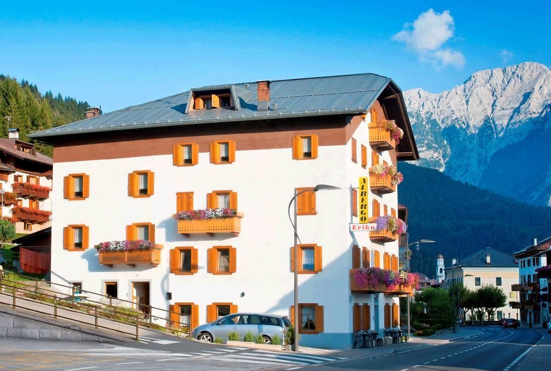 Albergo Erika Auronzo di Cadore Eksteriør billede